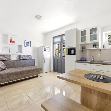 Apartment La Storia Makarska